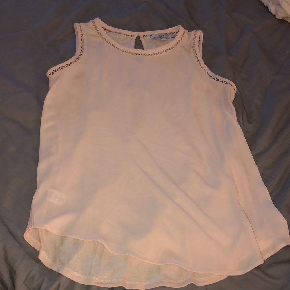 Pink tank top